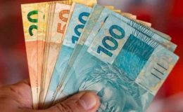 Auxílio Brasil